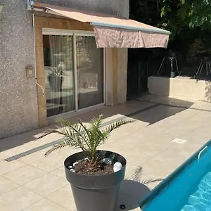 L'appartement Du Micocoulier Hébergement de vacances